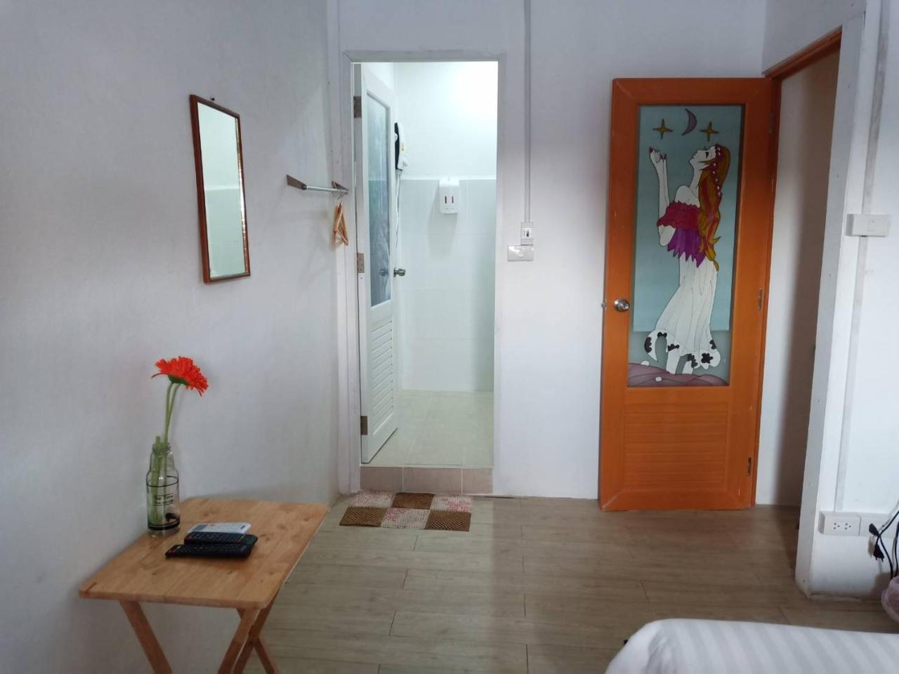 D House Hostel Bangkok Exterior photo